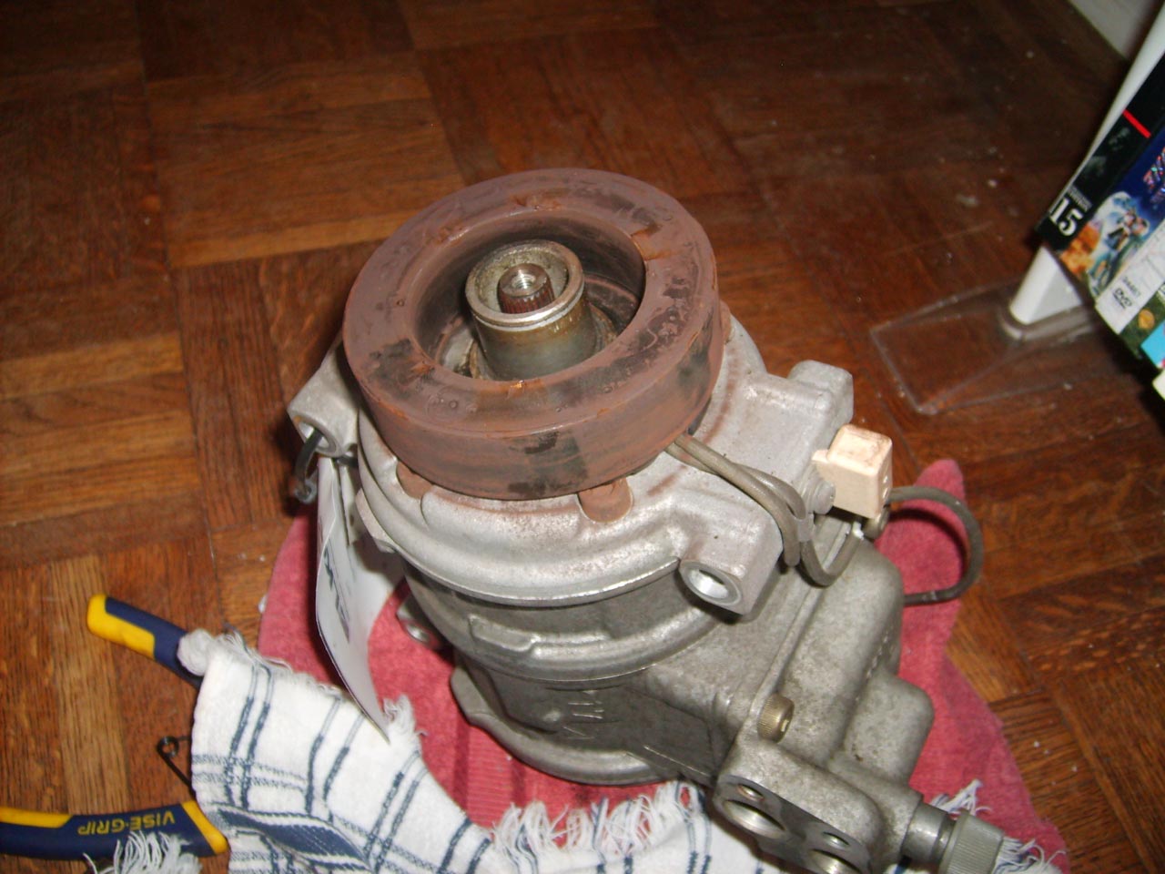 Removing clutch/pulley from A/C compressor | Jeep Enthusiast Forums